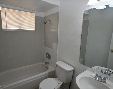 2301 Stewart Avenue - Photo Thumbnail 13