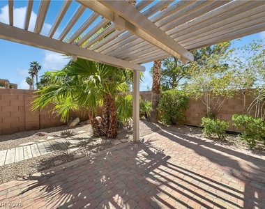 1506 Emerald Peak Avenue - Photo Thumbnail 32