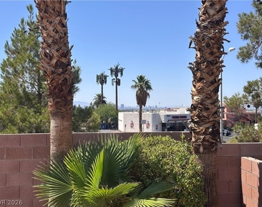 1506 Emerald Peak Avenue - Photo Thumbnail 41