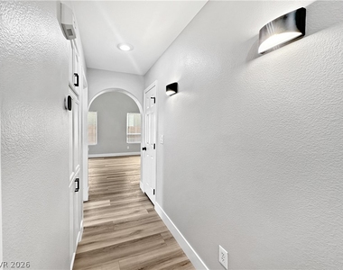 1506 Emerald Peak Avenue - Photo Thumbnail 16