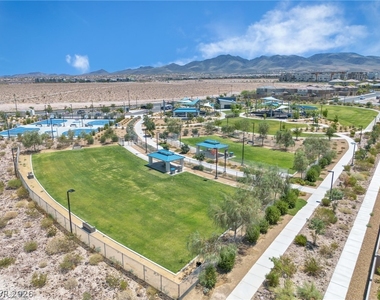 2435 Bellinzona Place - Photo Thumbnail 40