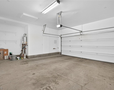 2435 Bellinzona Place - Photo Thumbnail 31