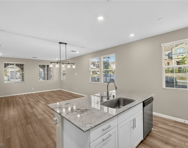 2435 Bellinzona Place - Photo Thumbnail 13