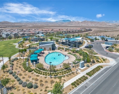 2435 Bellinzona Place - Photo Thumbnail 37