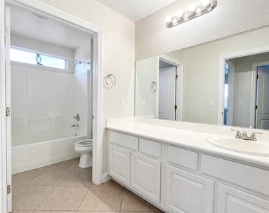 4837 Rose Window Court - Photo Thumbnail 11