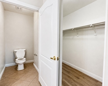 4837 Rose Window Court - Photo Thumbnail 8