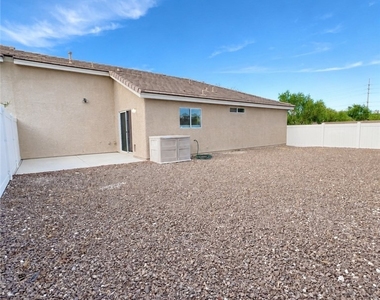 4837 Rose Window Court - Photo Thumbnail 17