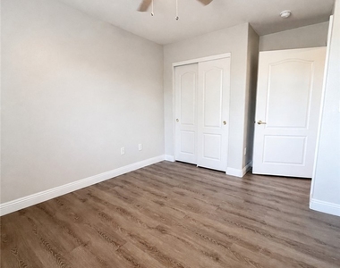 4837 Rose Window Court - Photo Thumbnail 13