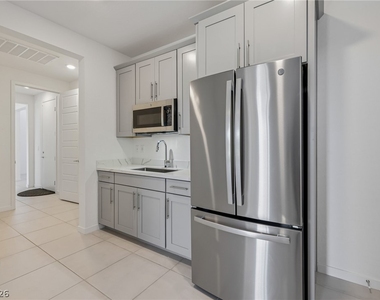 762 Spirit Lake Street - Photo Thumbnail 36