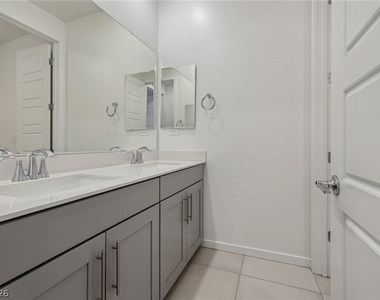 762 Spirit Lake Street - Photo Thumbnail 62