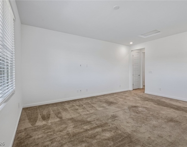 762 Spirit Lake Street - Photo Thumbnail 43