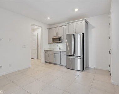 762 Spirit Lake Street - Photo Thumbnail 35