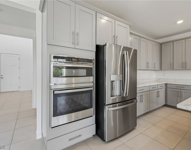 762 Spirit Lake Street - Photo Thumbnail 31