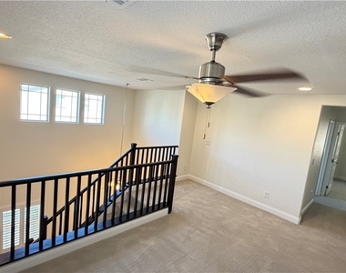 8118 Pinecrest Falls Street - Photo Thumbnail 7