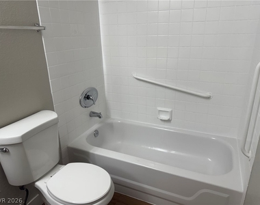 8600 W Charleston Boulevard - Photo Thumbnail 7