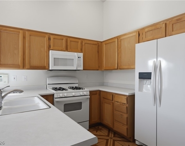 641 Bent Grass Avenue - Photo Thumbnail 19