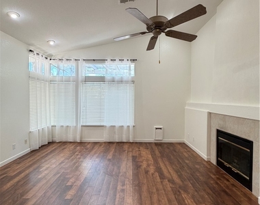 8164 Sedona Sunset Drive - Photo Thumbnail 9