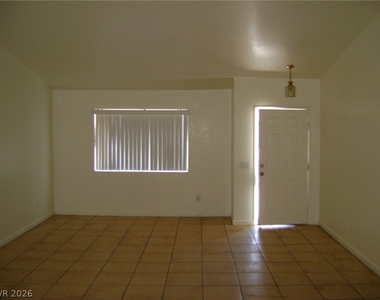 830 Padre Field Court - Photo Thumbnail 2