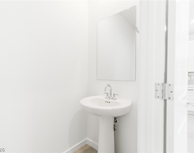 873 Camargo Street - Photo Thumbnail 10