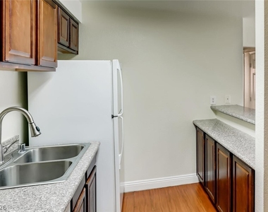 5229 Indian River Drive - Photo Thumbnail 11