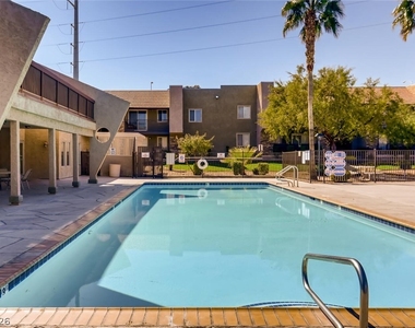 5229 Indian River Drive - Photo Thumbnail 24