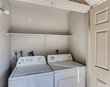 5229 Indian River Drive - Photo Thumbnail 20