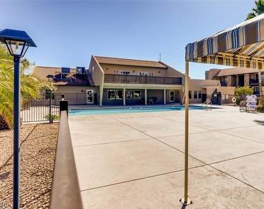 5229 Indian River Drive - Photo Thumbnail 26