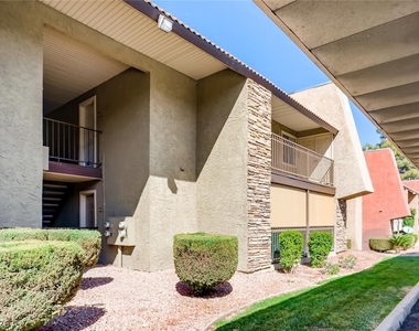 5229 Indian River Drive - Photo Thumbnail 2