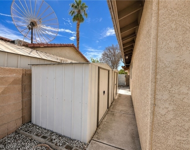 5388 Hibbetts Drive - Photo Thumbnail 34