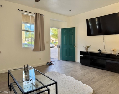 6745 Whipplewood Way - Photo Thumbnail 5