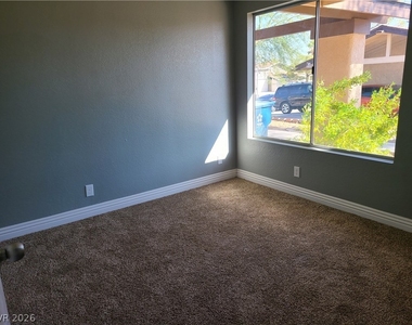 6751 Ledgewood Drive - Photo Thumbnail 18