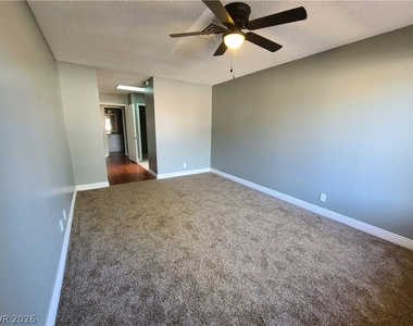 6751 Ledgewood Drive - Photo Thumbnail 9