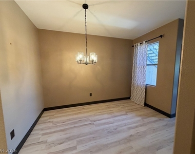 8000 W Badura Avenue - Photo Thumbnail 4