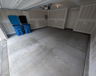 6153 Aster Garden Street - Photo Thumbnail 20