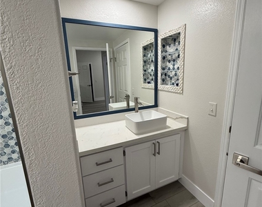 10550 W Alexander Road - Photo Thumbnail 11