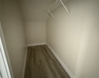 10550 W Alexander Road - Photo Thumbnail 6