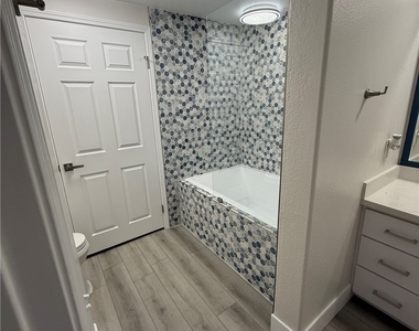 10550 W Alexander Road - Photo Thumbnail 8