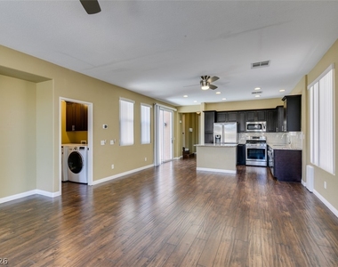 5928 Attavilla Drive - Photo Thumbnail 19