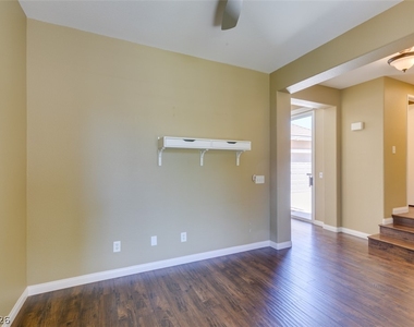 5928 Attavilla Drive - Photo Thumbnail 11
