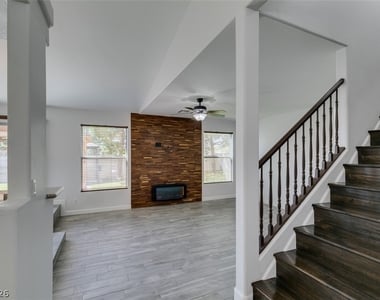 7943 Meandering Path Avenue - Photo Thumbnail 3