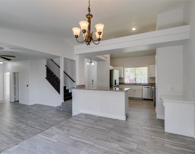 7943 Meandering Path Avenue - Photo Thumbnail 20