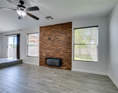 7943 Meandering Path Avenue - Photo Thumbnail 9