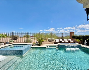 272 Highspring Street - Photo Thumbnail 75