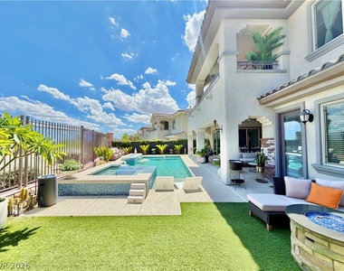 272 Highspring Street - Photo Thumbnail 76