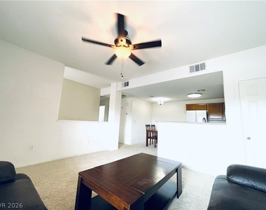 7701 W Robindale Road - Photo Thumbnail 5