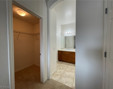 7701 W Robindale Road - Photo Thumbnail 21
