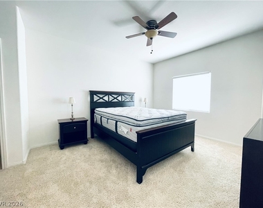 7701 W Robindale Road - Photo Thumbnail 11
