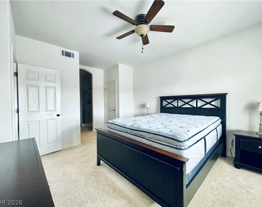 7701 W Robindale Road - Photo Thumbnail 13