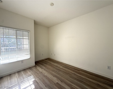 6160 Rumrill Street - Photo Thumbnail 4