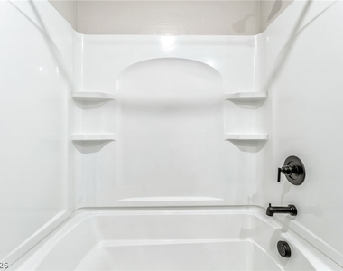 11569 Cedar Shore Avenue - Photo Thumbnail 16